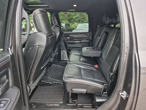 Used 2020 RAM 3500 Limited AWD/4WD image 27