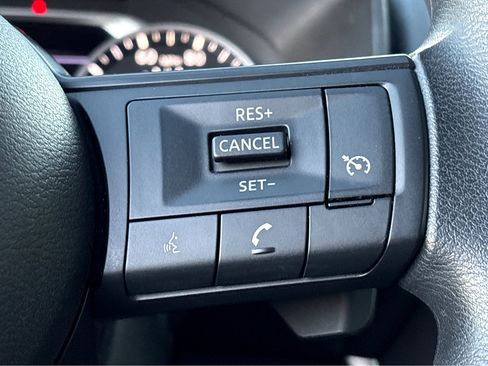 Certified 2023 Nissan Rogue S image 16