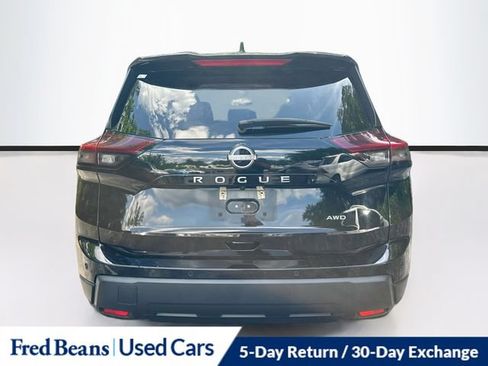 Used 2025 Nissan Rogue SV AWD/4WD image 7