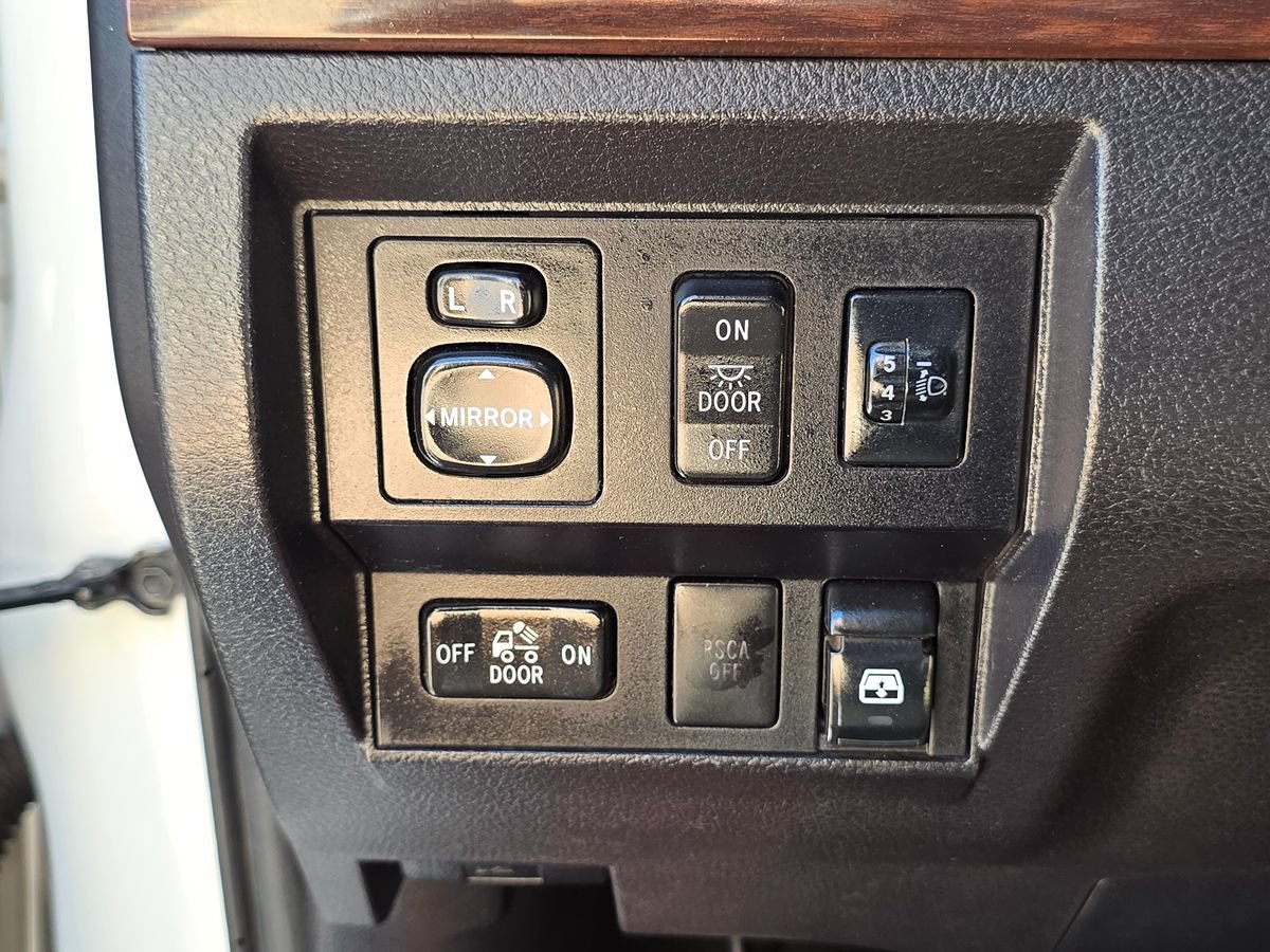 Used 2016 Toyota Tundra Limited AWD/4WD image 47