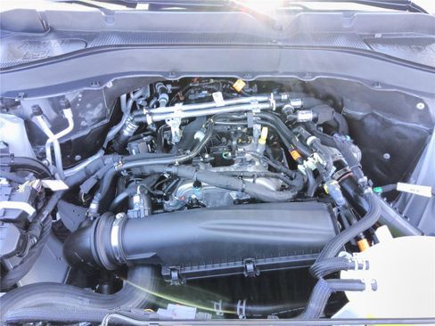 New 2026 Ford Explorer Active RWD image 31