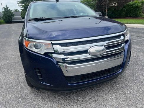 Used 2011 Ford Edge SE image 12
