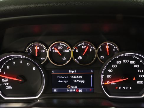 Used 2019 Chevrolet Silverado 1500 LT Trail Boss AWD/4WD image 14