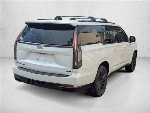 Used 2021 Cadillac Escalade ESV Sport Platinum AWD/4WD image 5