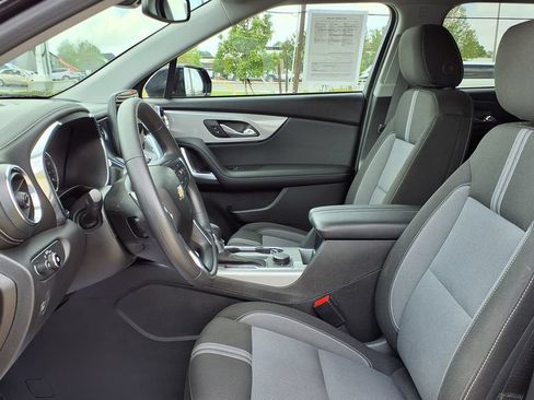 Used 2024 Chevrolet Blazer LT w/ Convenience Package FWD image 13