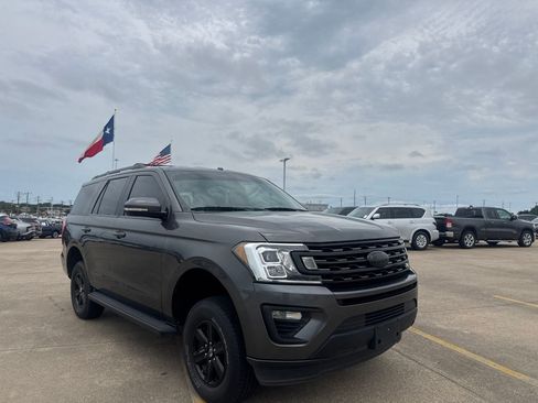 Used 2019 Ford Expedition XLT w/ Equipment Group 201A RWD image 1