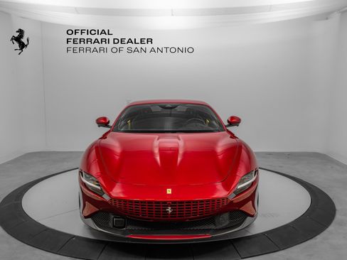 Certified 2022 Ferrari Roma image 7
