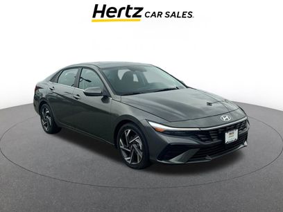 Used 2025 Hyundai Elantra SEL