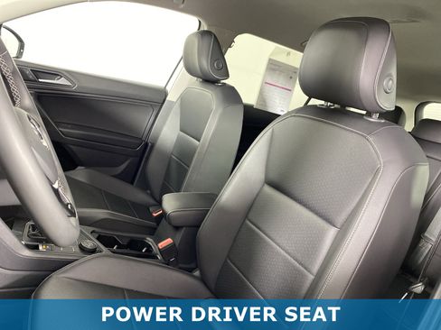 Used 2021 Volkswagen Tiguan SEL image 17
