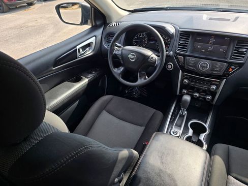 Used 2020 Nissan Pathfinder S image 36