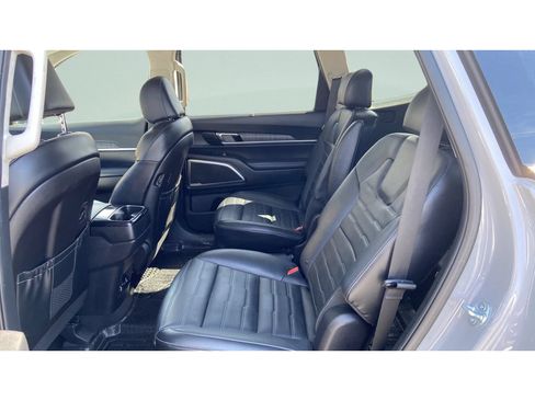 Used 2024 Kia Telluride SX AWD/4WD image 18