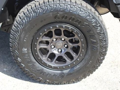 Used 2022 Jeep Wrangler Unlimited Sport AWD/4WD image 10