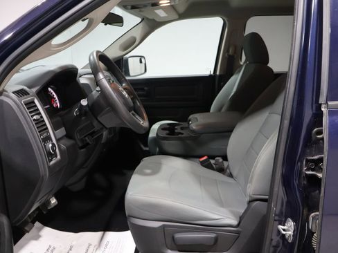 Used 2019 RAM 1500 Express w/ Express Value Package image 11