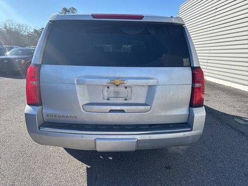 Used 2015 Chevrolet Suburban LTZ image 6