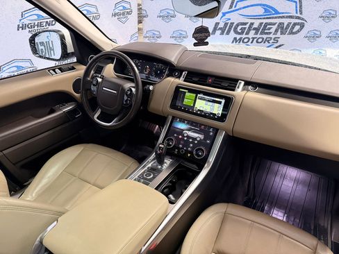Used 2020 Land Rover Range Rover Sport SE image 28