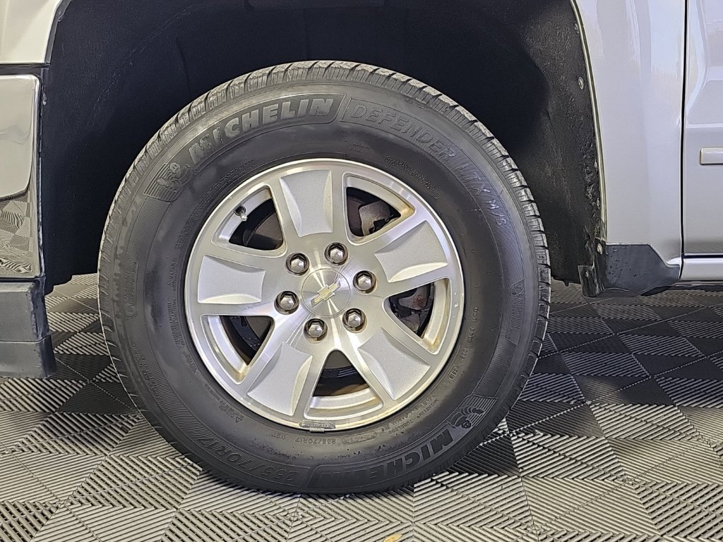 Used 2019 Chevrolet Silverado 1500 LT RWD image 9