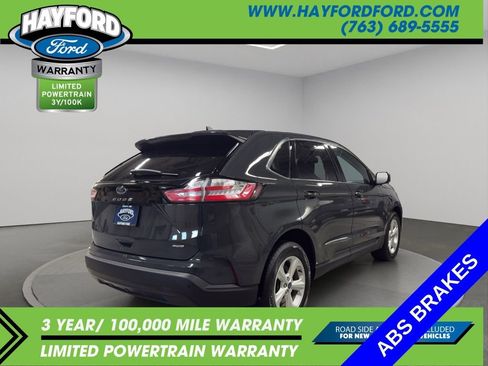 Used 2021 Ford Edge SE image 2