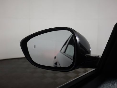 Used 2023 Honda Accord EX image 34