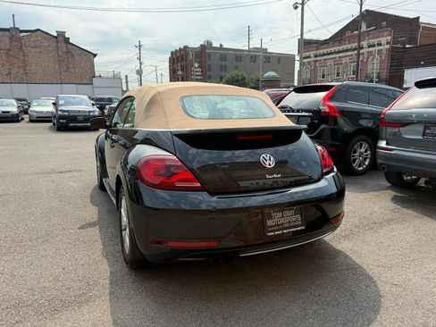 Used 2017 Volkswagen Beetle 1.8T S FWD image 9