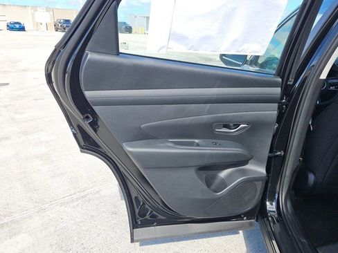 Certified 2026 Hyundai Tucson SE FWD image 11