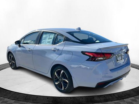 New 2025 Nissan Versa SR w/ Trunk Package image 3