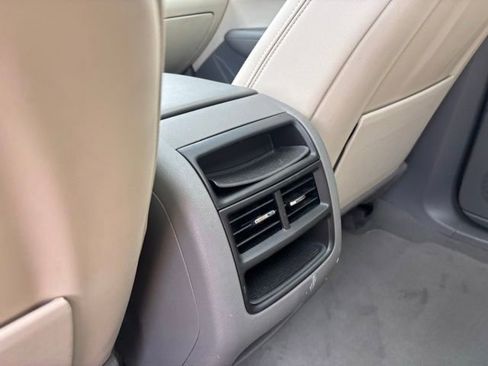Used 2021 Cadillac XT5 Premium Luxury FWD image 21