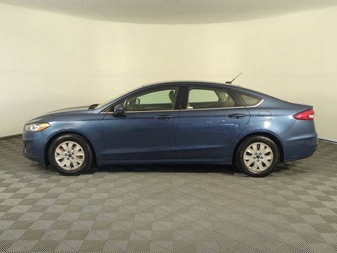 Used 2019 Ford Fusion S FWD image 3
