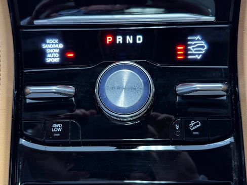 Certified 2023 Jeep Grand Cherokee L Summit AWD/4WD image 23