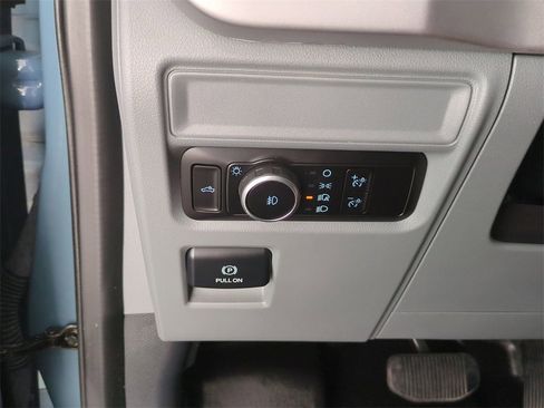 Used 2023 Ford F150 XLT image 22