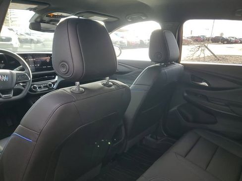 Certified 2024 Buick Envista Sport Touring w/ Convenience I Package image 10
