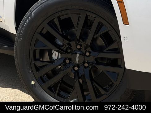 New 2026 GMC Yukon XL Elevation w/ Elevation Premium Package RWD image 9