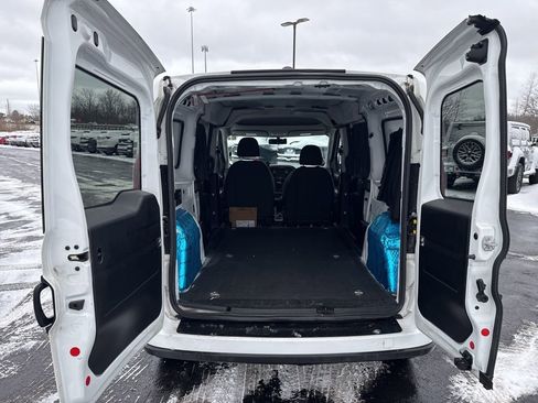 Used 2017 RAM ProMaster City Tradesman SLT w/ Rear Back-up Camera Group image 9