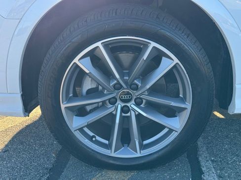 Used 2023 Audi Q3 2.0T Premium Plus image 10