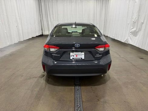 Certified 2023 Toyota Corolla LE w/ Carpet Mat Package (TMS) image 5