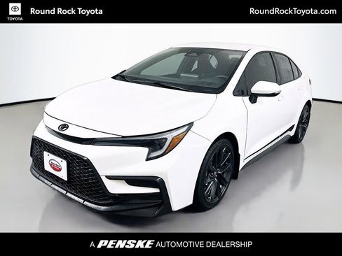 Used 2024 Toyota Corolla SE image 1