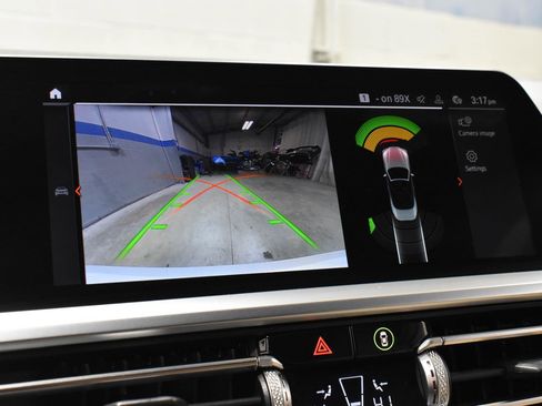 Used 2022 BMW 430i Convertible image 13