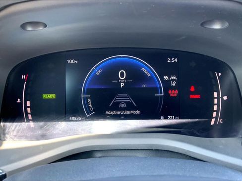 Used 2025 Toyota Camry LE FWD image 25