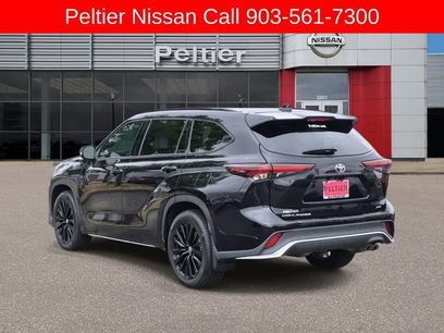 Used 2024 Toyota Highlander XSE