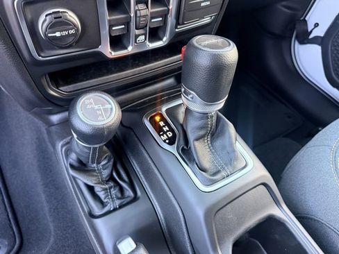 New 2026 Jeep Gladiator Sport image 20