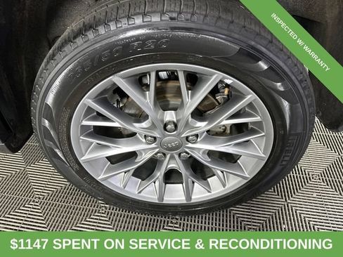 Used 2023 Jeep Grand Cherokee Summit AWD/4WD image 5