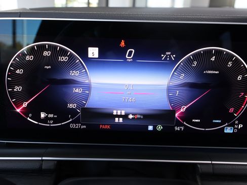 Used 2025 Mercedes-Benz GLS 450 4MATIC w/ AMG Line Exterior image 35