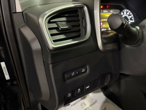 Used 2019 Nissan Murano SL FWD image 14