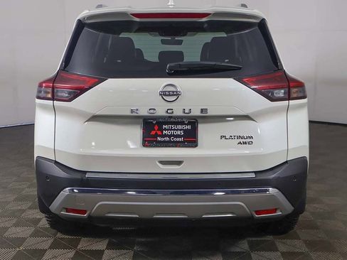 Used 2023 Nissan Rogue Platinum w/ Platinum Premium Package image 15