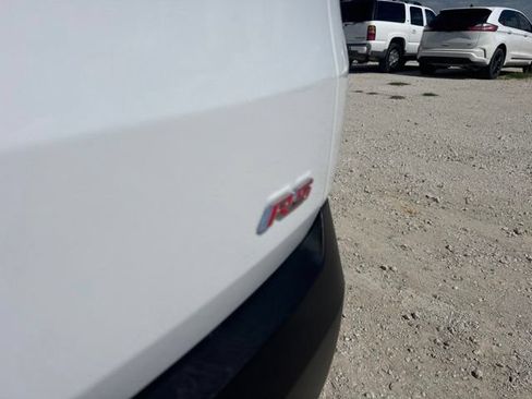 Used 2023 Chevrolet Traverse RS w/ LPO, Floor Liner Package AWD/4WD image 13