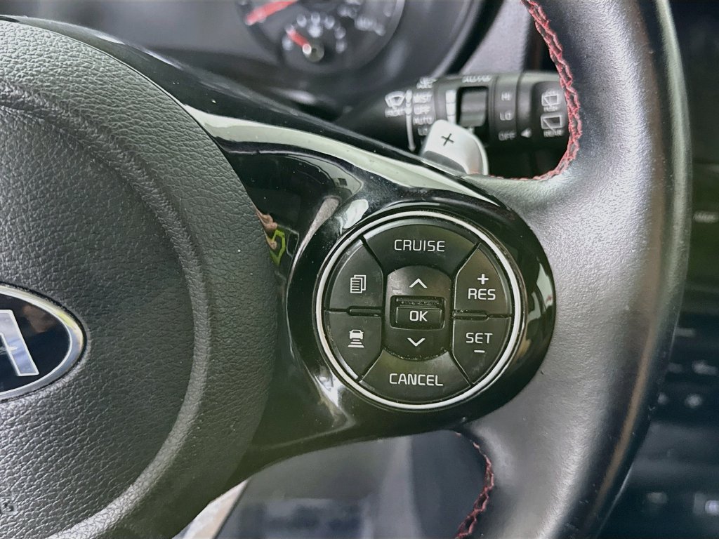 Used 2021 Kia Soul Turbo FWD image 24