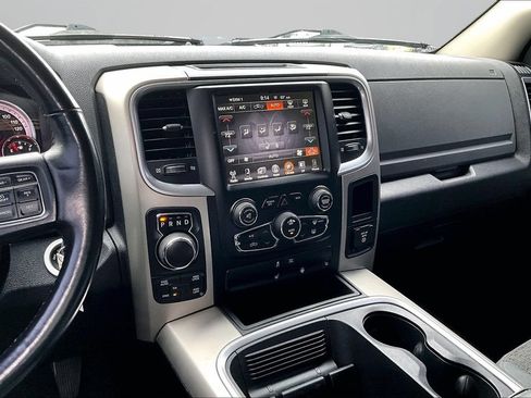 Used 2017 RAM 1500 Big Horn AWD/4WD image 10