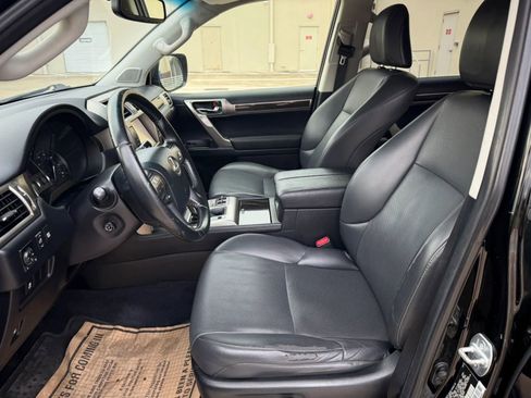 Used 2014 Lexus GX 460 AWD/4WD image 12