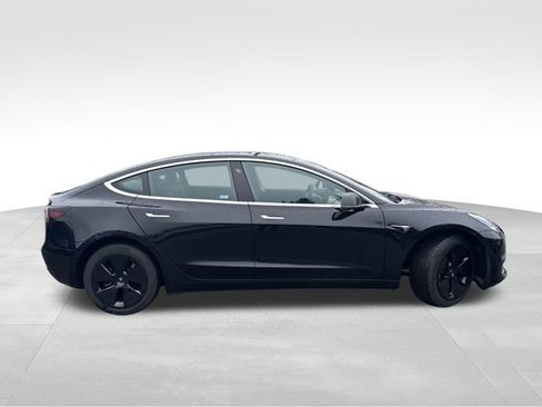 Used 2019 Tesla Model 3 Mid Range image 15
