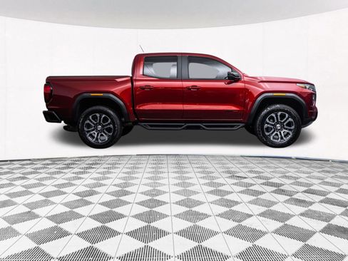 Used 2024 GMC Canyon AT4 w/ AT4 Premium Package AWD/4WD image 14