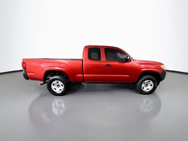 Used 2022 Toyota Tacoma SR RWD image 11